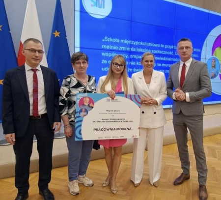 Mobilna pracownia komputerowa dla szkoły!